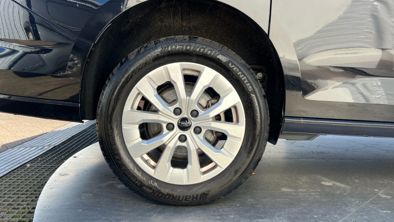 Ford Transit Connect 250 L2 Petrol 1.5 EcoBoost PHEV 150 Limited Van Auto